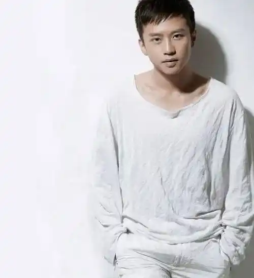 15岁逃出夜总会,邓超:我不该揍你,我发泄在你身上_爸爸_老爸_工作