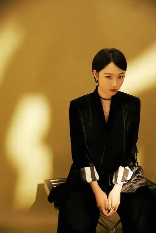 白百何2024中国电影大数据荣誉之夜推委会##2024中国电影大数据扔誉