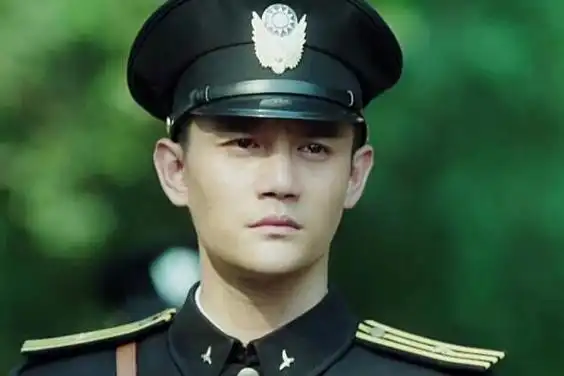 军装最帅的十大男明星 钟汉良上榜,第三有"军装美男"之称(3)