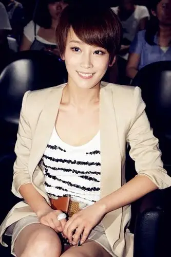 谢楠:痛也要痛的漂亮 没空恋爱演电影圆梦(图)