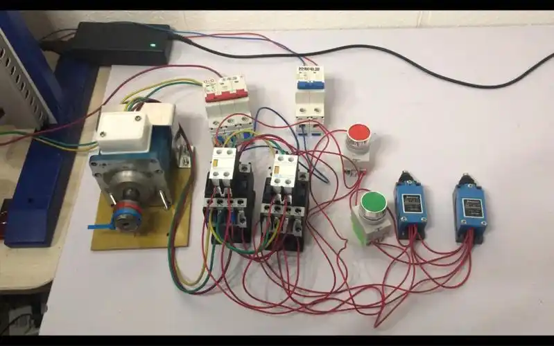活动  零基础学电工,自动往返控制电气原理图及实物演示.