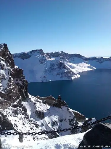 长白山天池图片