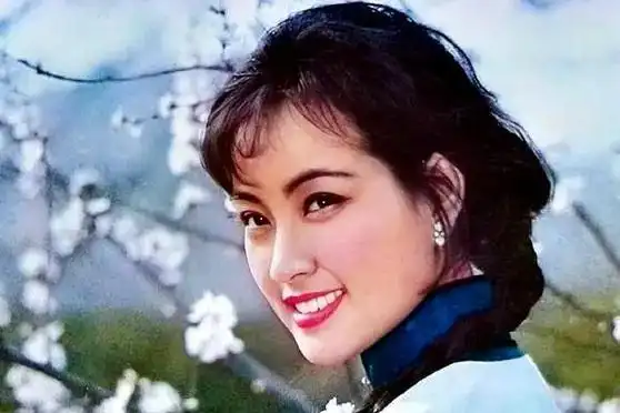 刘晓庆年轻时,太美了