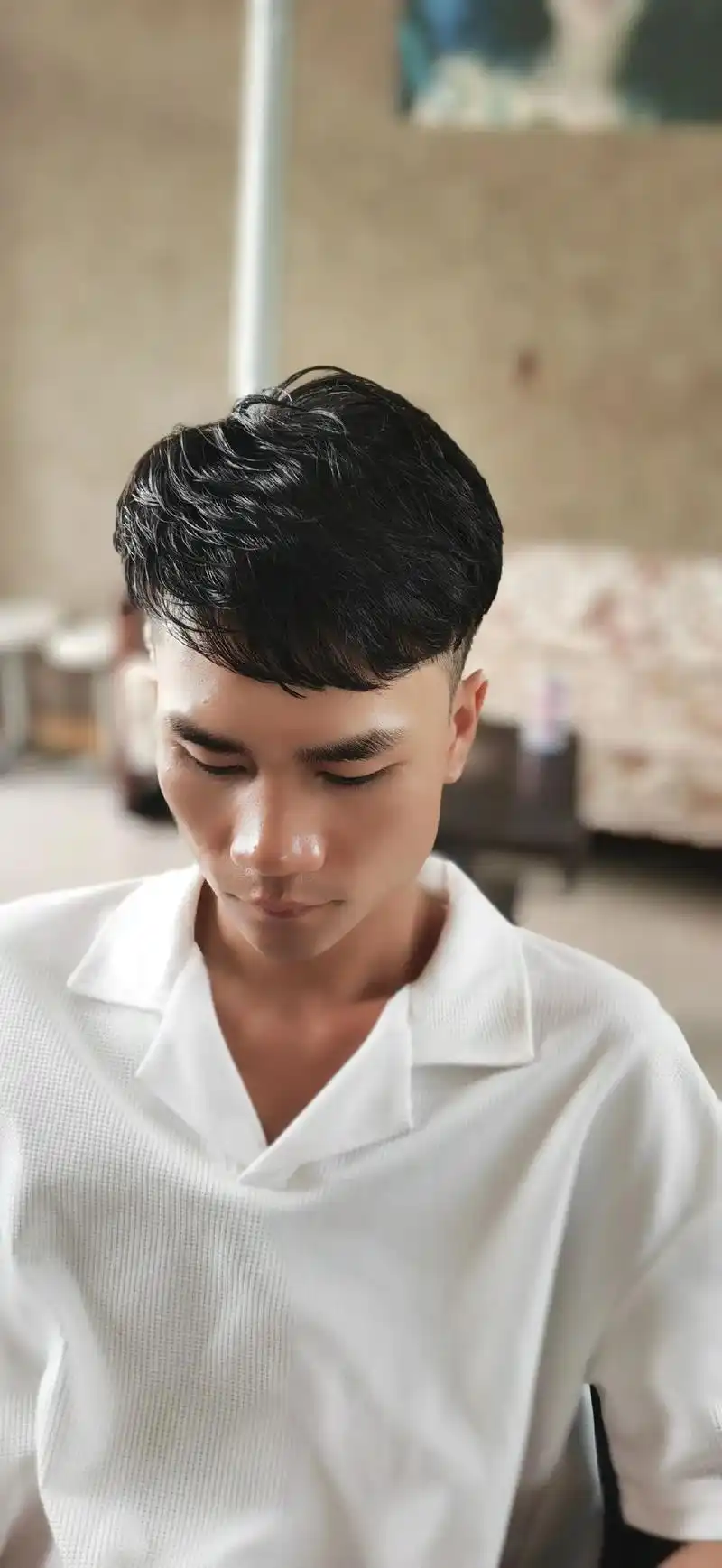 分享一款 局部渐变,纹理小 碎盖,每天用心为每位顾客设计发型 - 抖音