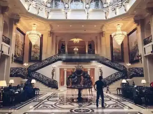 同学你好这是我的舍友王俊凯