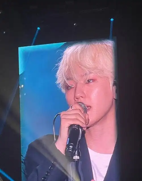 边伯贤bambi初舞台