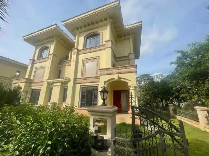 联排别墅 4房 送花园 办公,碧海大道29号_美兰海甸整租房房源-海口58