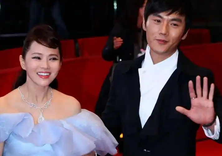 如今火的一塌糊涂_秦昊_庾澄庆_人生