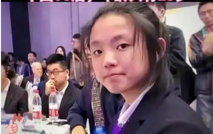 上海15岁高一女孩解开世界难题婉拒央视采访可别让我妈看到
