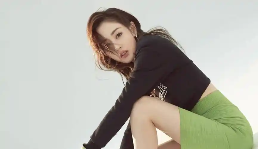 娱乐大爆料:王一博,蔡徐坤,张艺兴,柳岩,谢娜,张天爱_节目_因为_营销