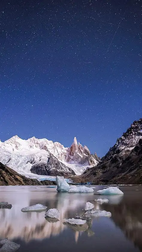 最美雪山风景图片竖屏大全_伊卟图库