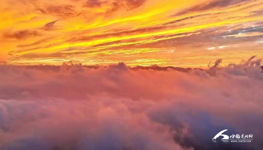 组图|晚霞彩虹交相辉映  如诗如画美不胜