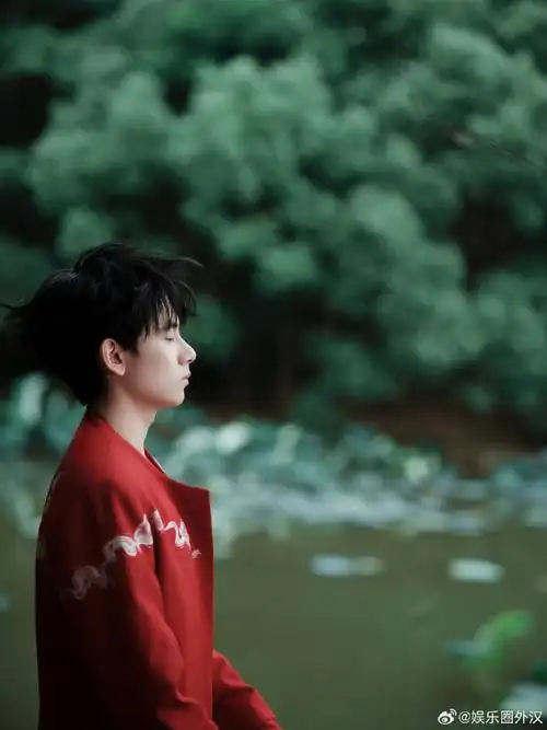 胡先煦国风漫感造型##胡先煦撕漫男##抖音电影奇遇夜