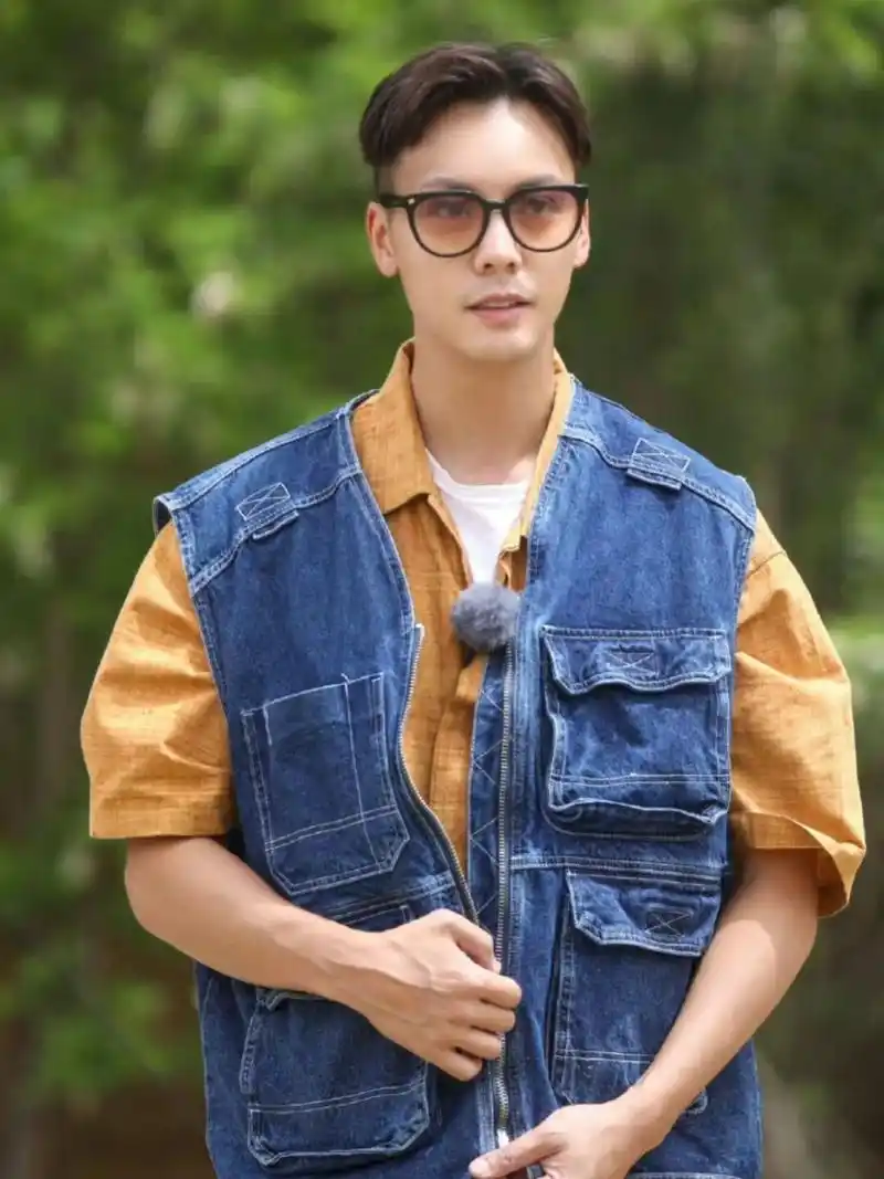 陈伟霆「一起露营吧」7215港风潮人穿搭6015 陈伟霆太适合