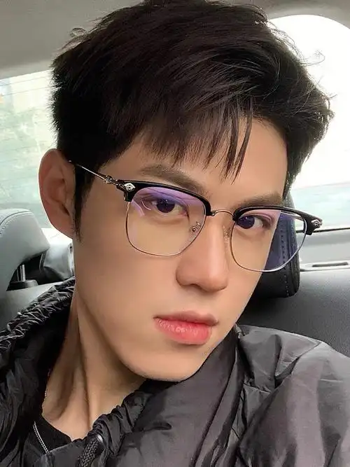 日式复古风半框眼镜