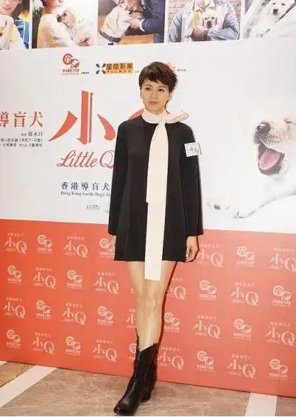 梁咏琪176cm配短发宽肩长腿穿连衣裙这才稍微显点女人味