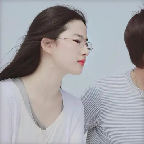 刘亦菲 恋爱通告