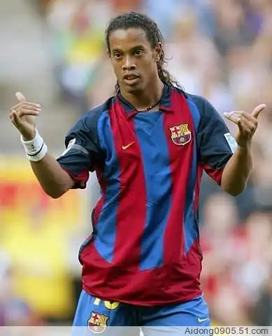 小罗小罗今年多大?