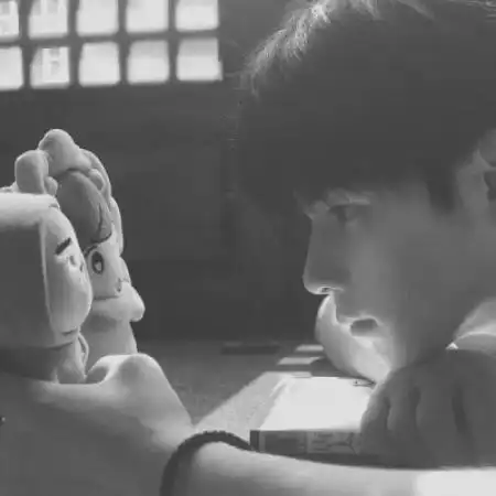 qq男生黑白头像冷酷霸气