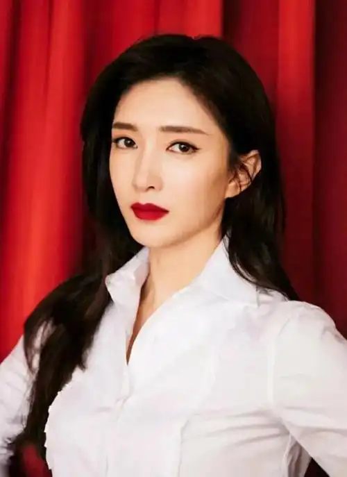 江疏影明星壁纸28