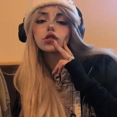 欧美头像女生高冷霸气忧郁