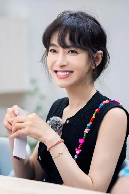 宋茜五十公里桃花坞