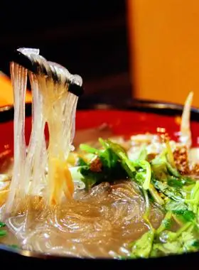00       家*宜   发布了  陕北马铃薯土豆粉条水晶粉丝酸辣粉火锅