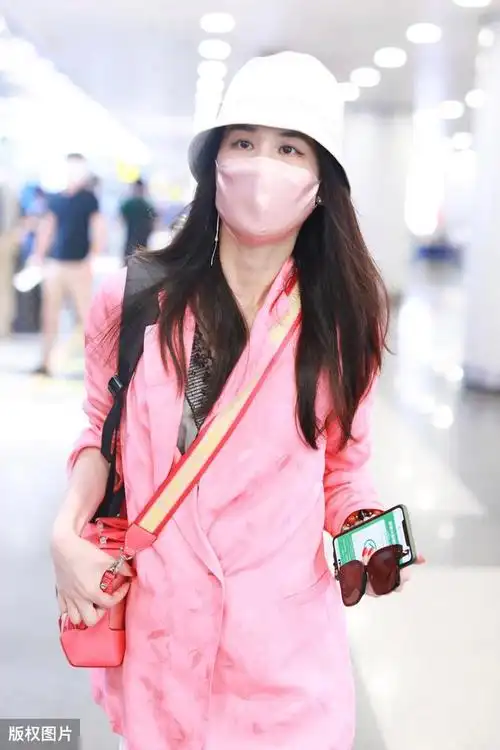 街拍明星穿搭(夏天应该怎么穿)(10)