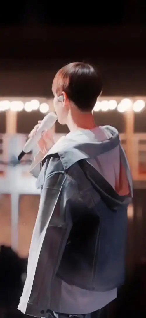 边伯贤0506生日快乐