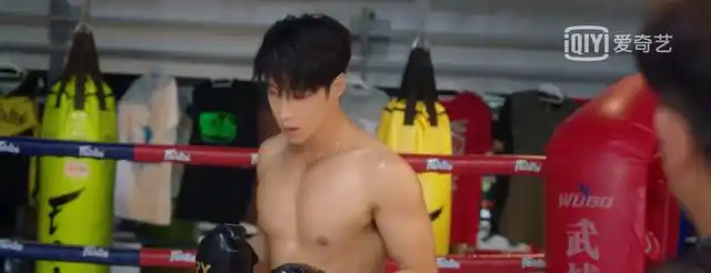 人间洗眼液级别的颜值和身材收藏大公开!