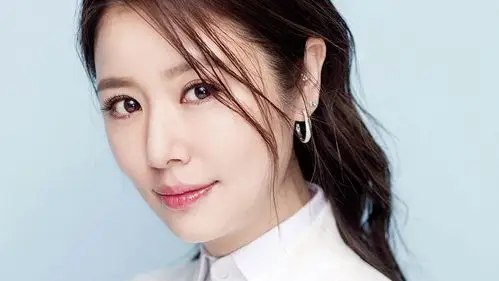 林心如的出生日期与八字