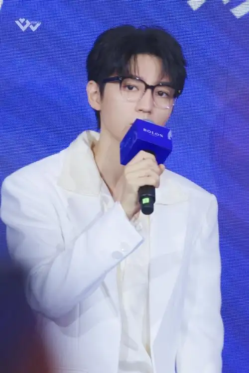 bolon暴龙眼镜品牌全球代言人王俊凯