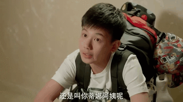 小别离:小宇为警告后妈,第一件事就是将妈妈遗像挂墙上