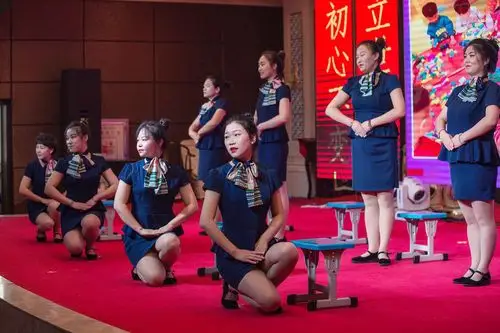 暖暖的问候 ——齿欣幼儿园礼仪接待