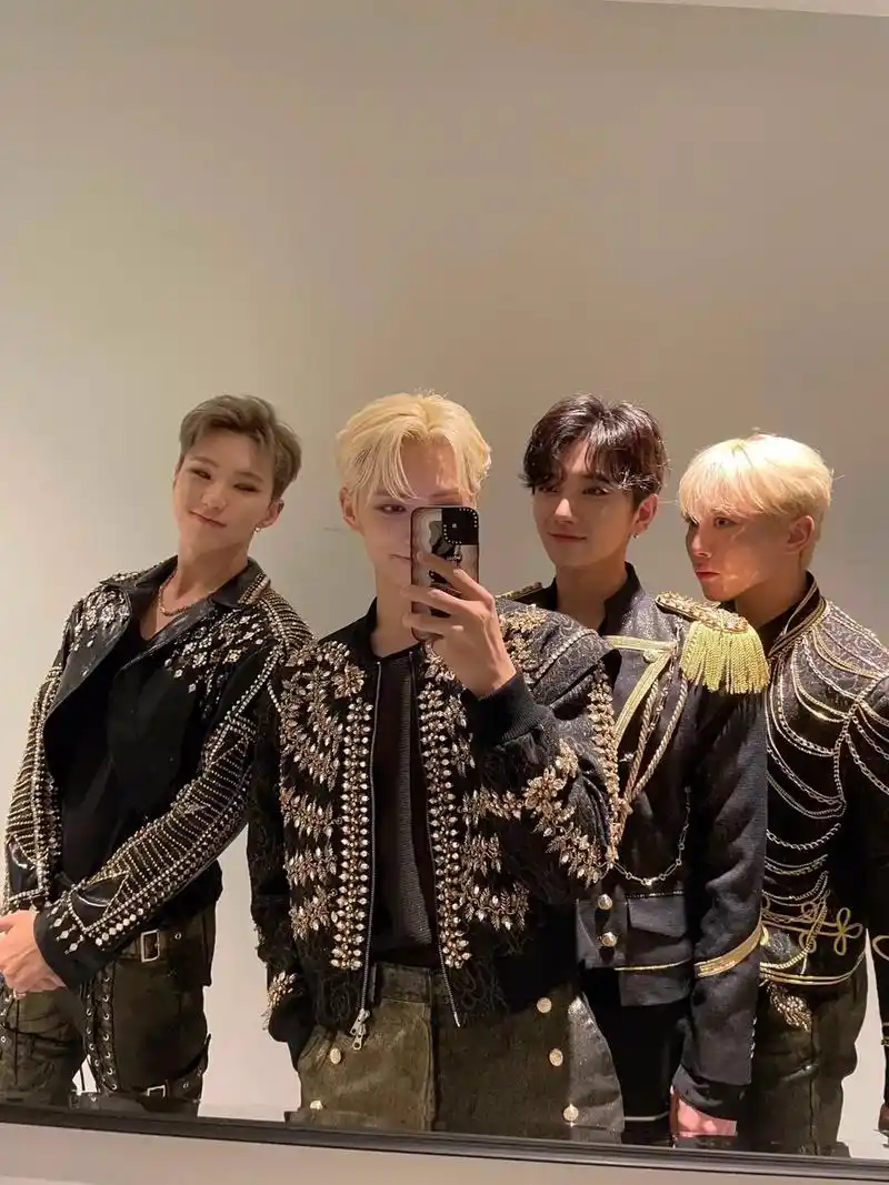 seventeen #文俊辉 #尹净汉 #金珉奎 #权顺荣 - 抖音