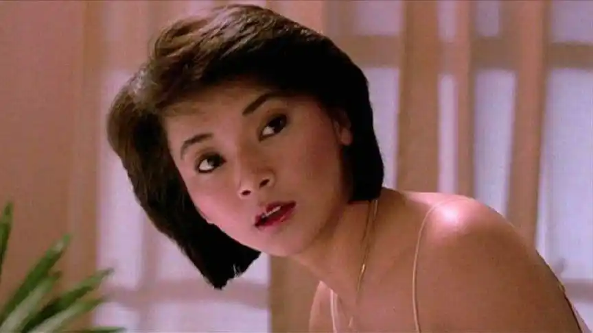 霸王花混剪 叶子楣更衣室斗胸,胖子偷看搞笑被罚