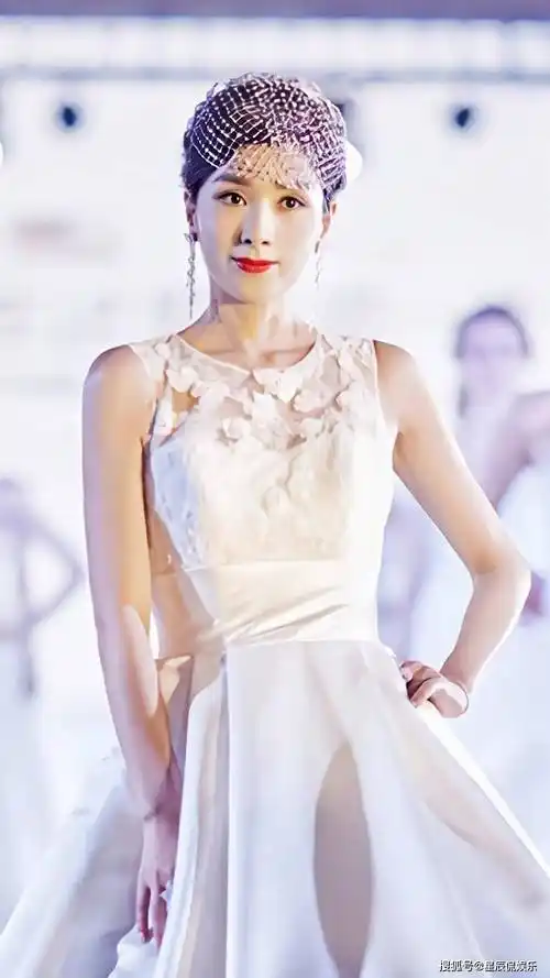 杨恭如高清美图壁纸收藏分享