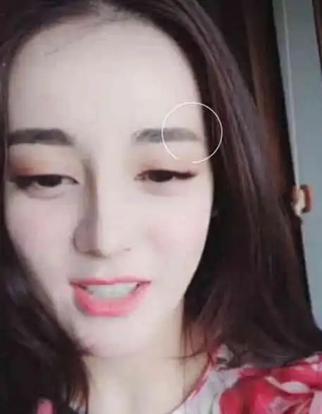 迪丽热巴要求粉丝卸妆,素养出镜那一刻,网友们尖叫了!