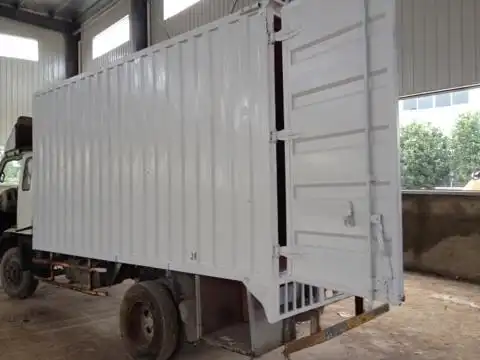 小型货车车厢