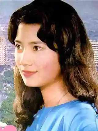 内地版f4玻璃屋里的人内地版