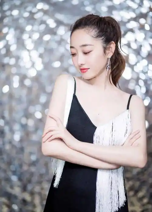 他确实是最美的"林黛玉"! 33岁蒋梦婕性感无比!_魅力_力量_表演