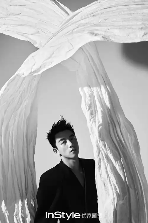 郑恺 繁花盛放后的新世界|郑恺|王家卫|繁花_新浪新闻