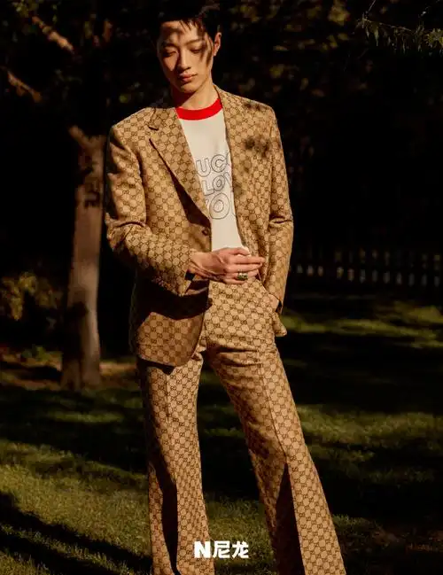 尼龙八月刊赖冠霖封面##赖冠霖夏日游憩大片