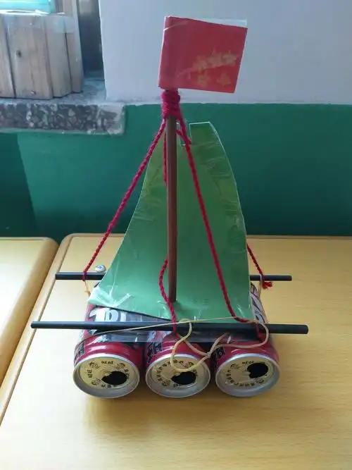 我的手 我做主----新安小学开展手工制作展览活动