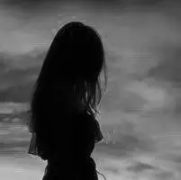 一个人孤独背影图片女生头像