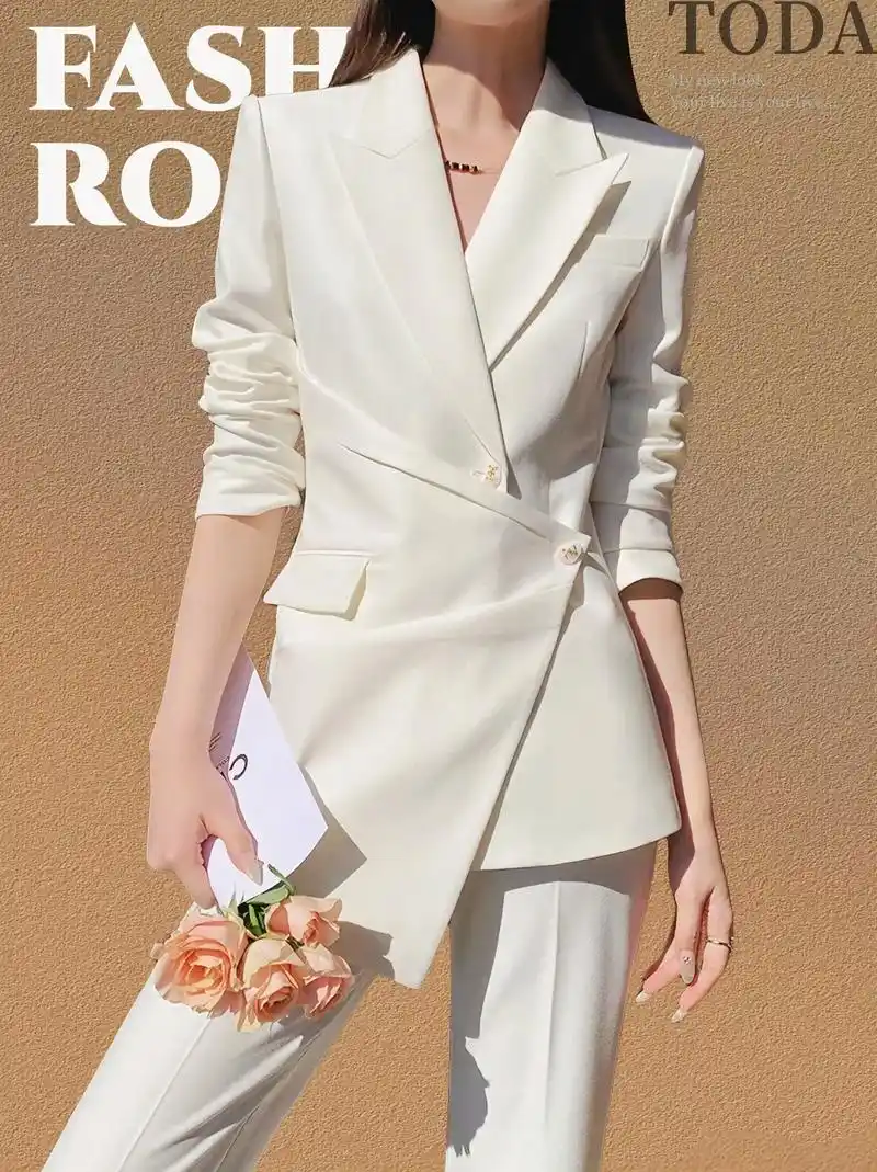 高级感设计~西服套装.[轻奢高端]白色西装套装女2024春季 - 抖音