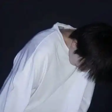 侧脸头像男生高冷霸气高清好看的男生头像冷酷帅气侧脸真人图片