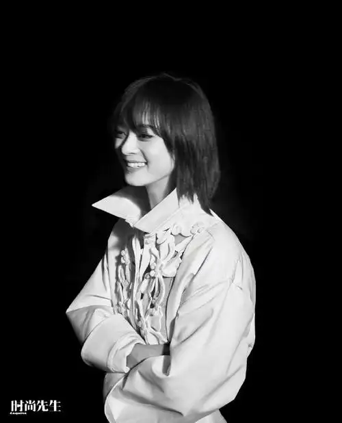 孙俪时尚先生封面##孙俪镂空巴洛克大片