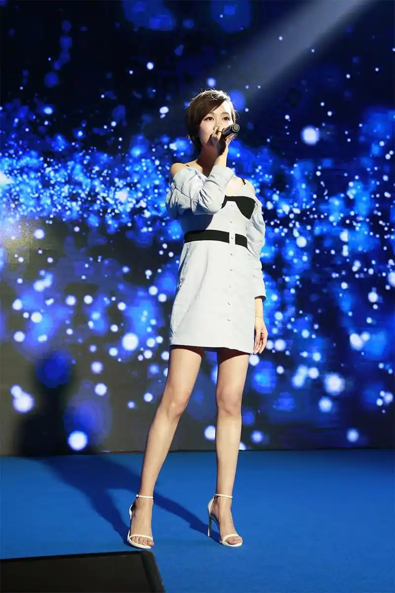 影视剧"主题曲女王"郁可唯,为什么会被人记住大长腿?