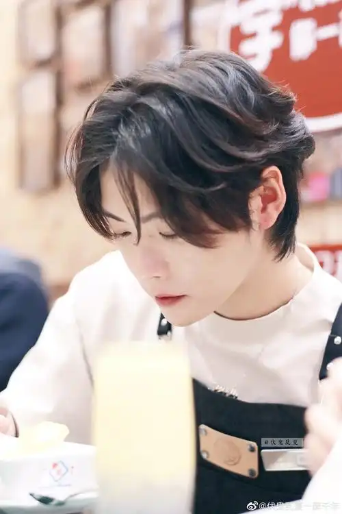 21:12:28gif每个楼都要有这么可爱这么娇的崽懒洋洋这动图我特地存了